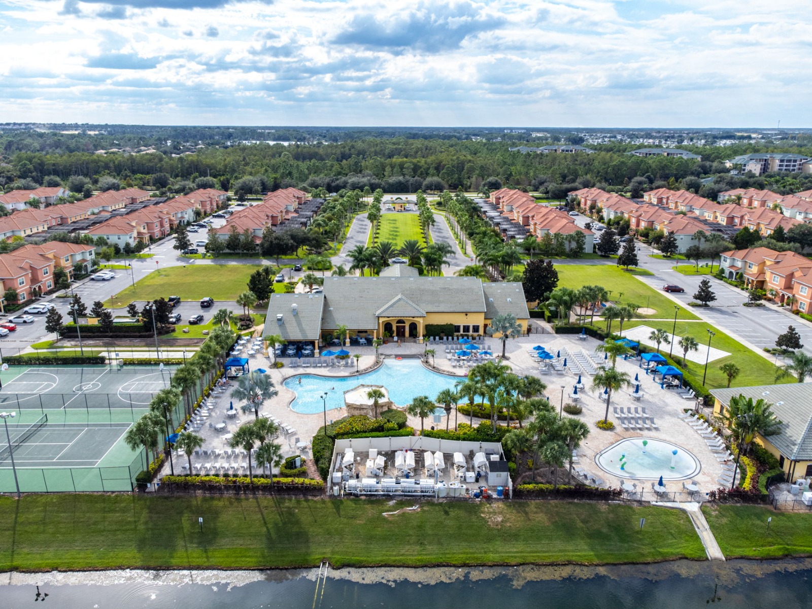 Resort image 1