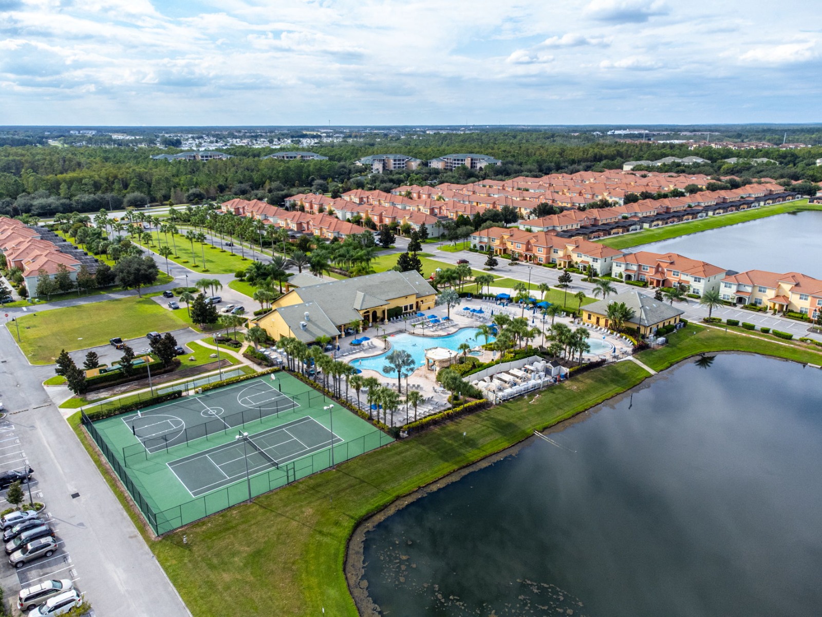 Resort image 11
