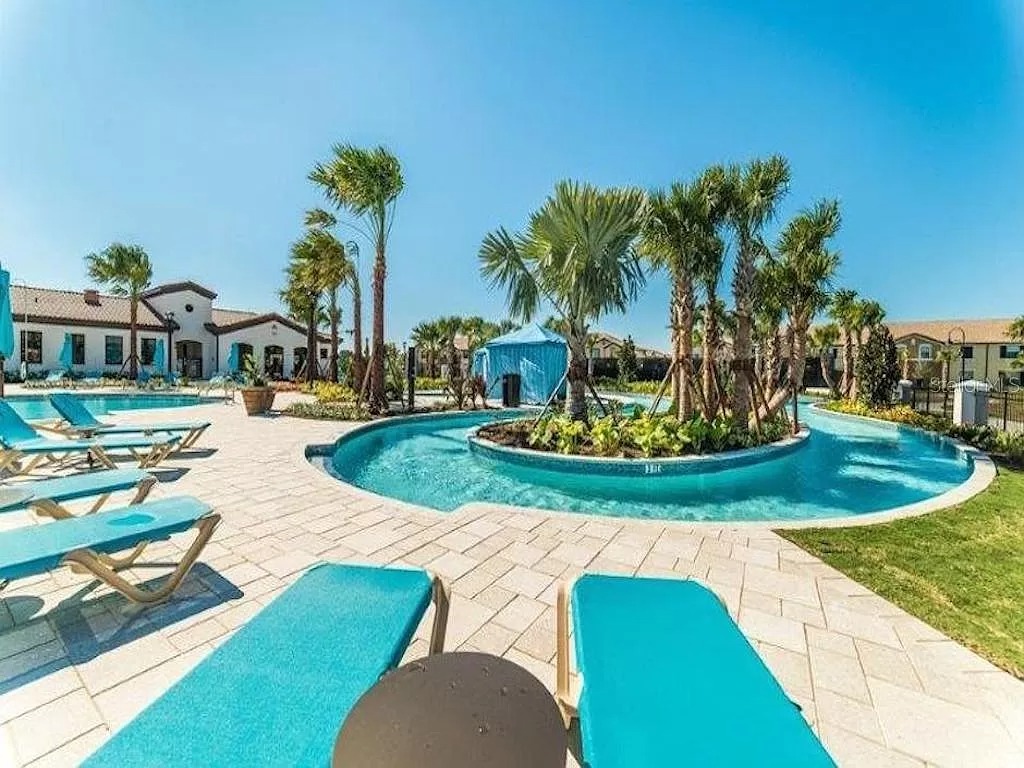 Resort image 7